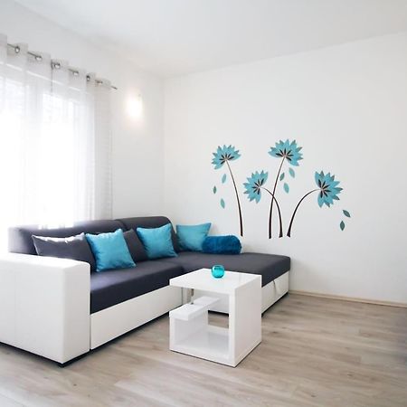 Apartment Nylo Stobrec מראה חיצוני תמונה