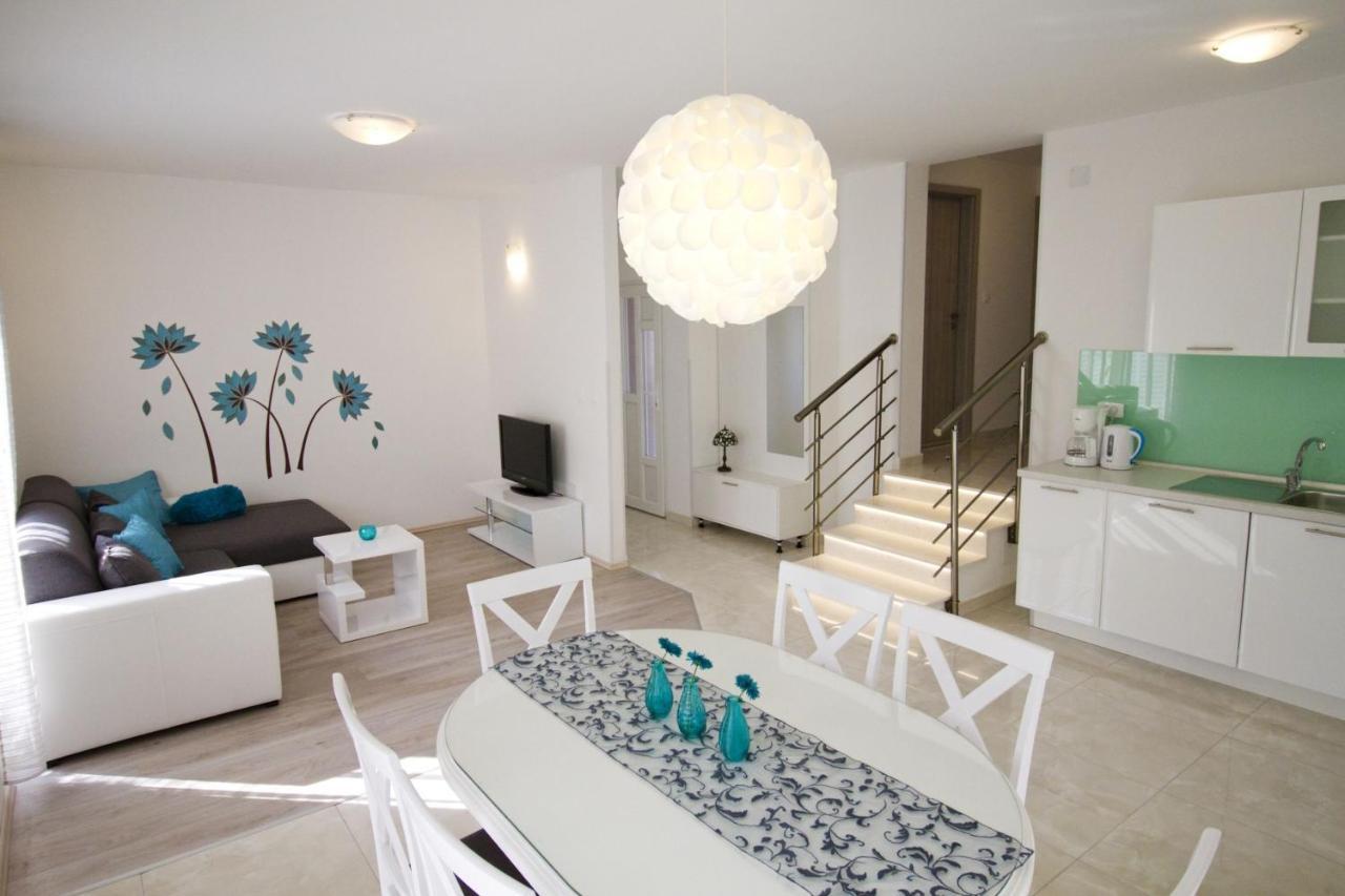 Apartment Nylo Stobrec מראה חיצוני תמונה