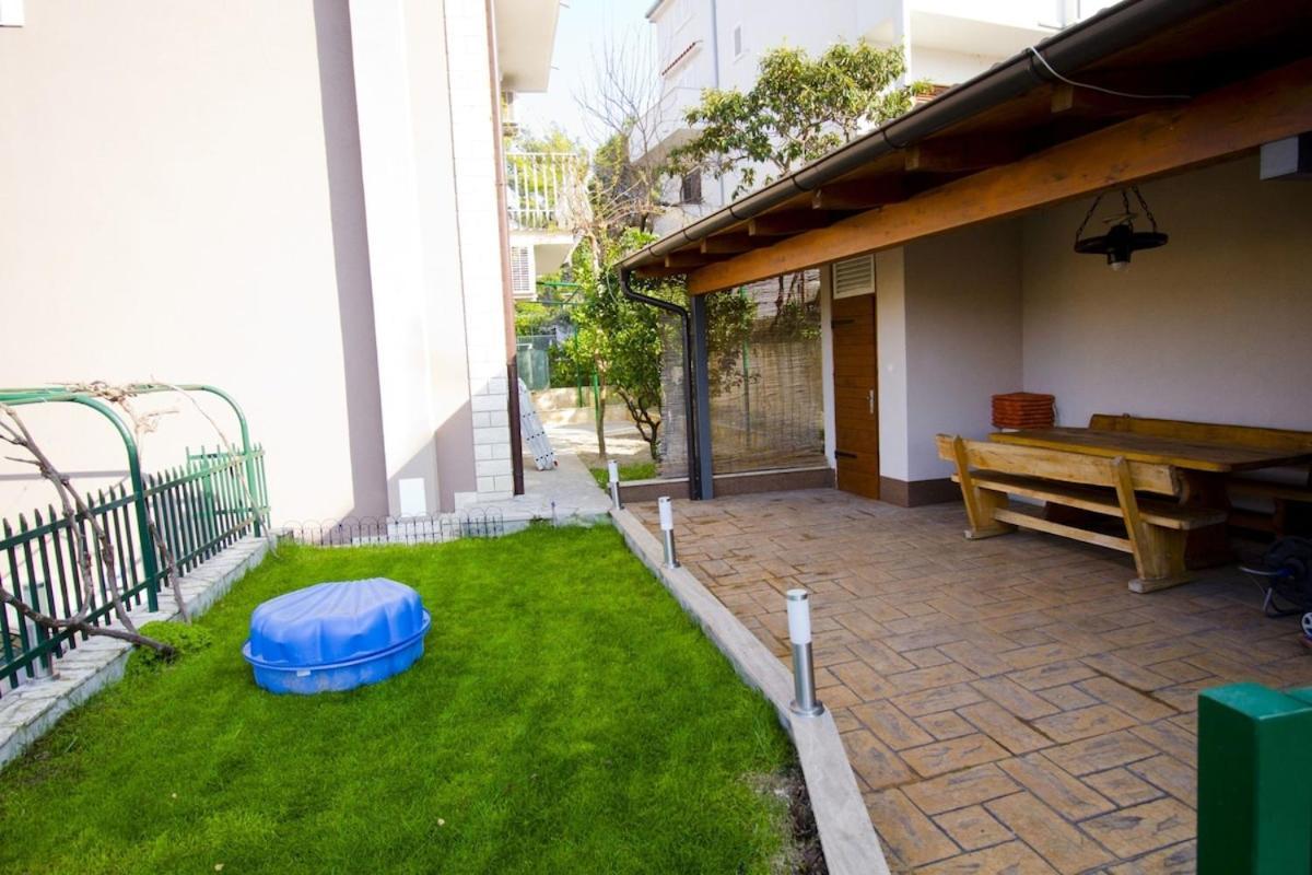 Apartment Nylo Stobrec מראה חיצוני תמונה